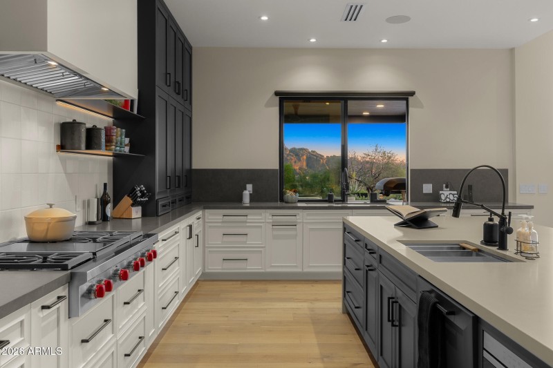 72kitchen mountain views_twilight