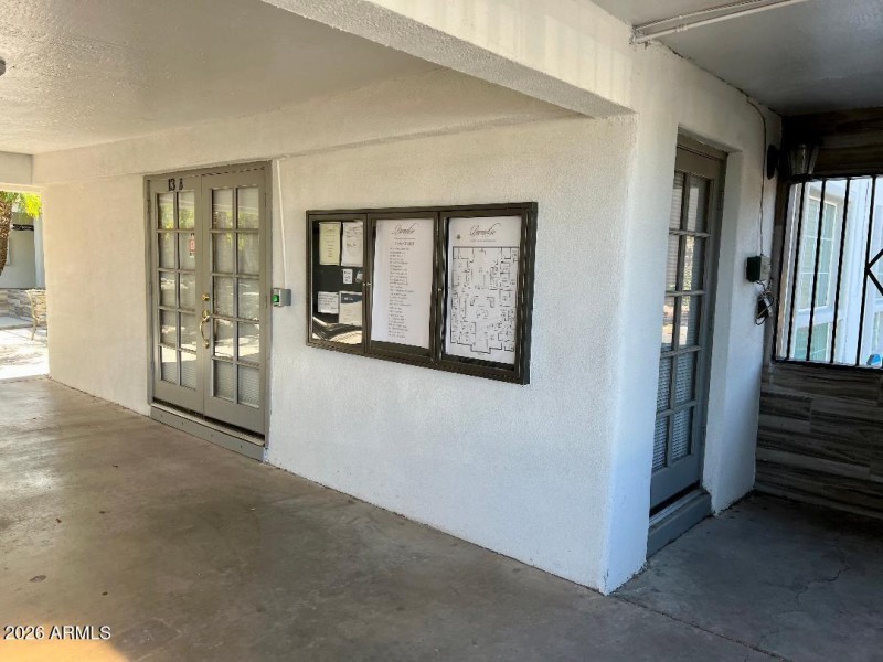 Directional sign at entry