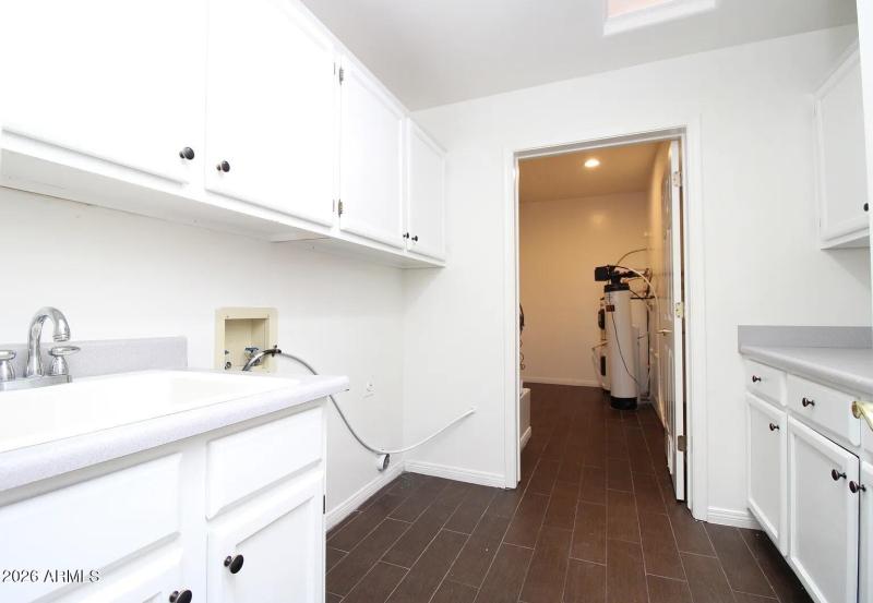 0c52275fab7a86ffb3206c7372b49993-uncropp