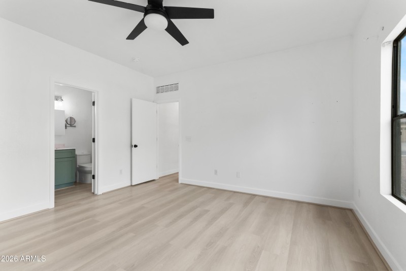 15_930 e pedro rd-15