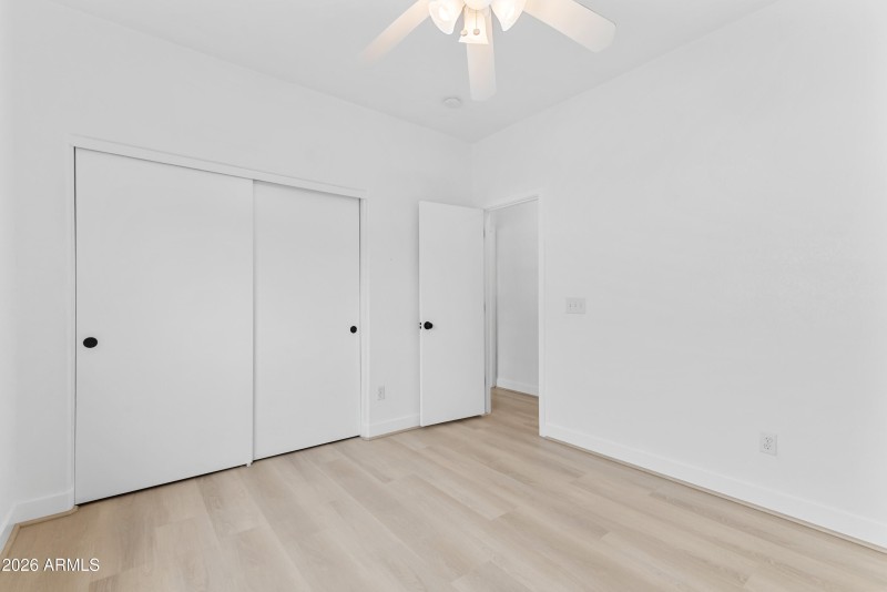 18_930 e pedro rd-18