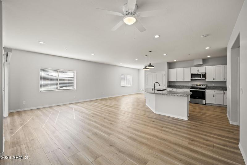 22-web-or-mls-6C1A2418