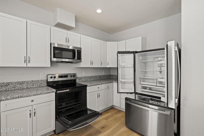 27-web-or-mls-6C1A2444