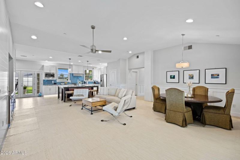 9-web-or-mls-3621-n-kachina-ln