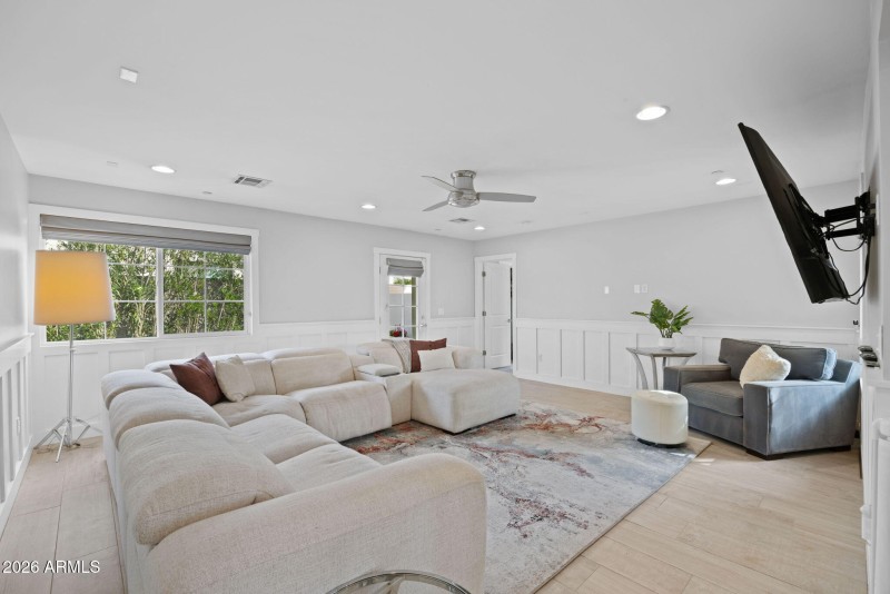 12-web-or-mls-3621-n-kachina-ln