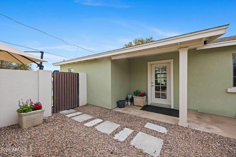 39-web-or-mls-3621-n-kachina-ln