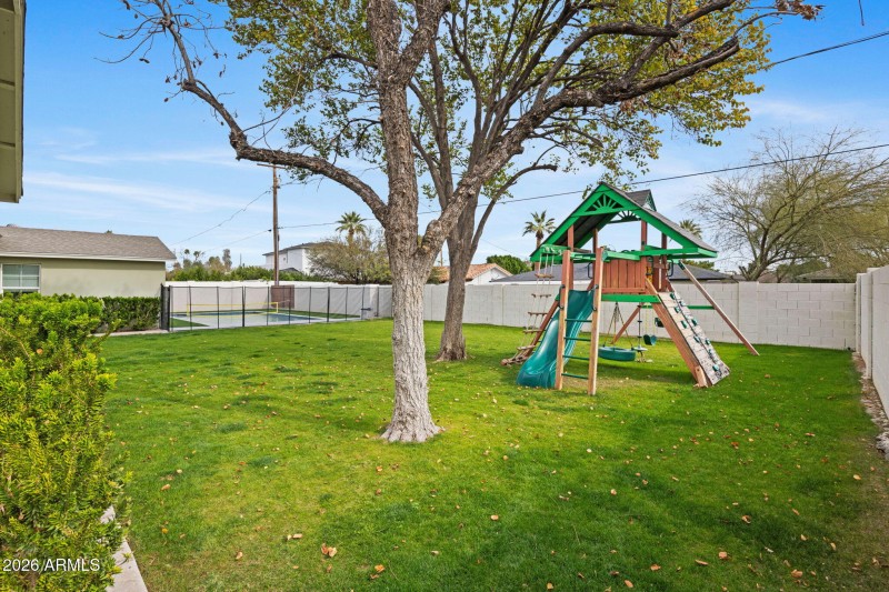 43-web-or-mls-3621-n-kachina-ln