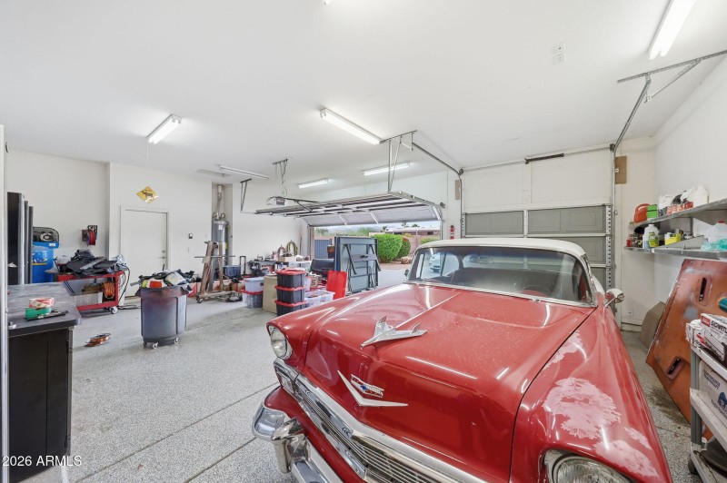 Three Car Garage