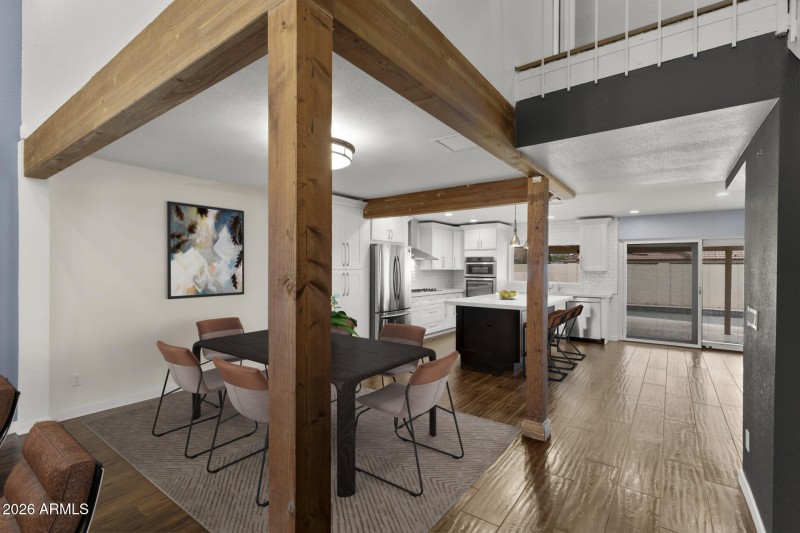 Dining Virtual Staging