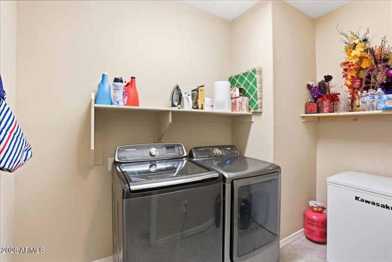 29-19861 W Buchanan_RedHogMedia