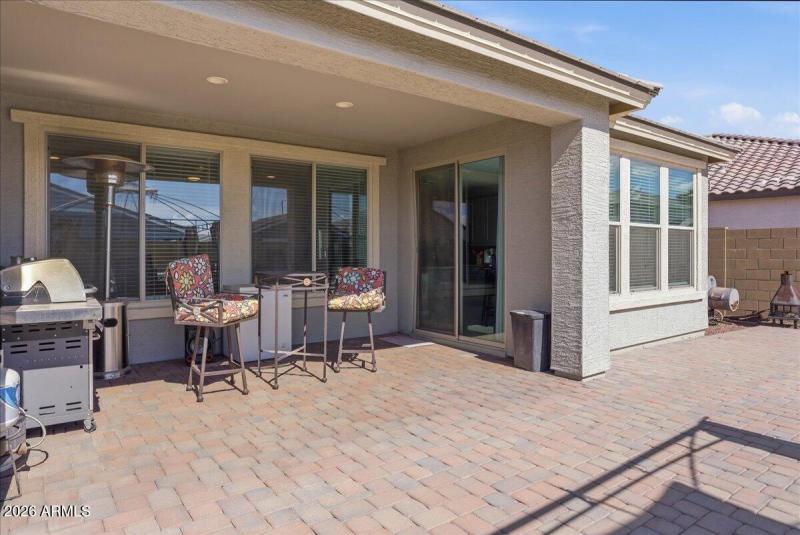 31-19861 W Buchanan_RedHogMedia