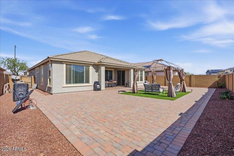 36-19861 W Buchanan_RedHogMedia