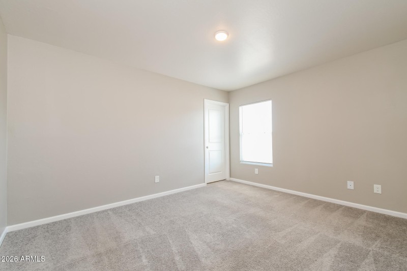 9-photo-Main-Bedroom-0ba6b864-9e0d-45b4-