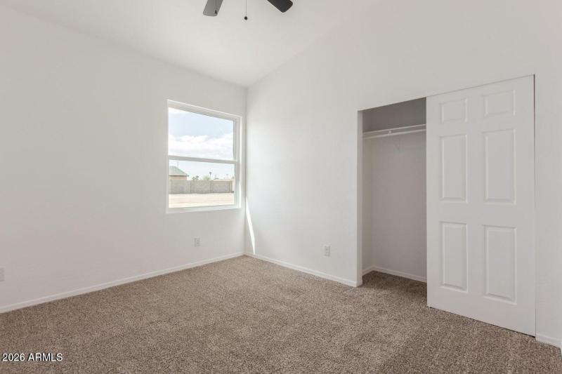 20251107070109474431000000-o