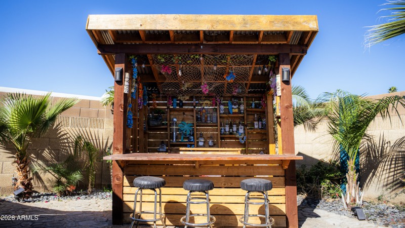Outdoor Bar