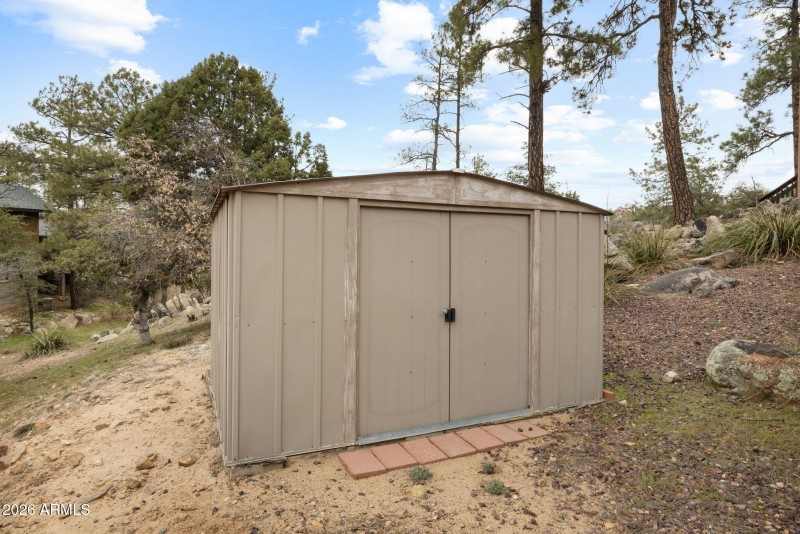 Shed