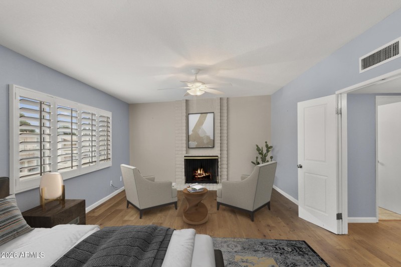 Primary Bedroom/Seating Area