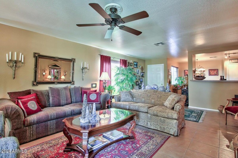 20140629152601701988000000-o