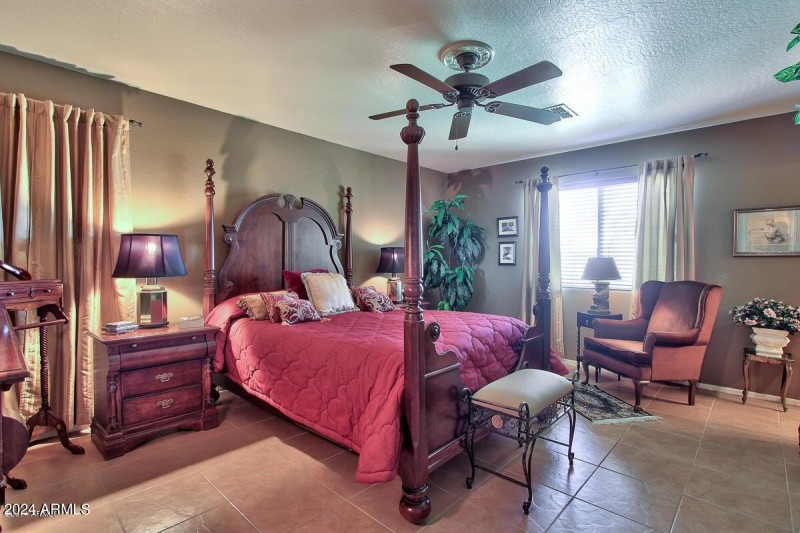 20140629152610284576000000-o