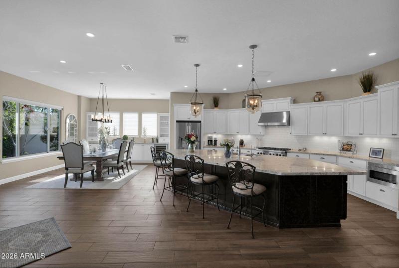 3746 Azalea - 15Kitchen Dining