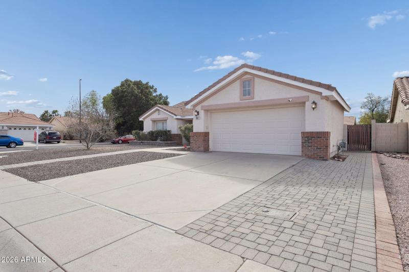 3-web-or-mls-901-w-juanita-ave