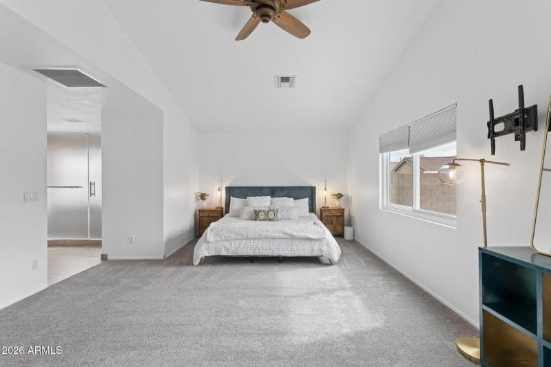 21-web-or-mls-901-w-juanita-ave