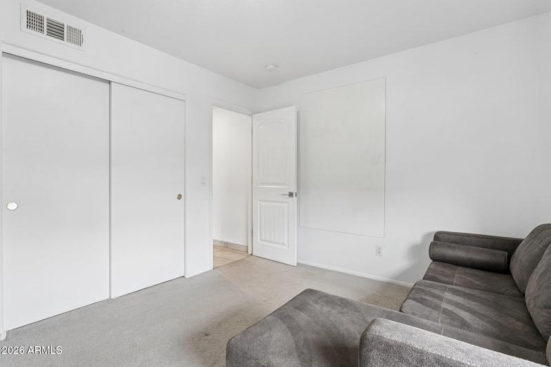 34-web-or-mls-901-w-juanita-ave