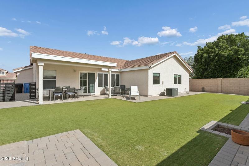 40-web-or-mls-901-w-juanita-ave