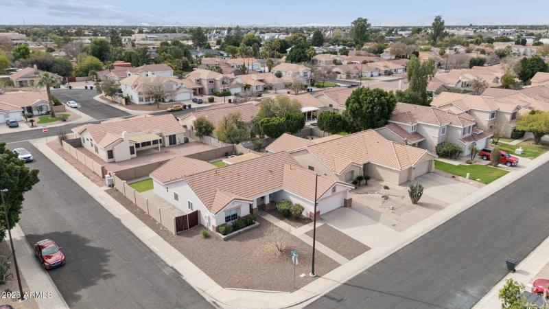 50-web-or-mls-901-w-juanita-ave