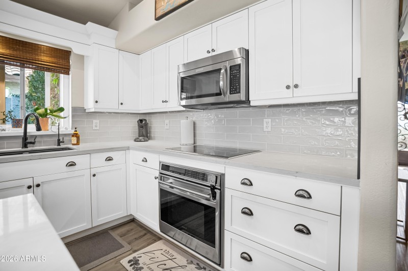 Kitchen-Oven/Stovetop