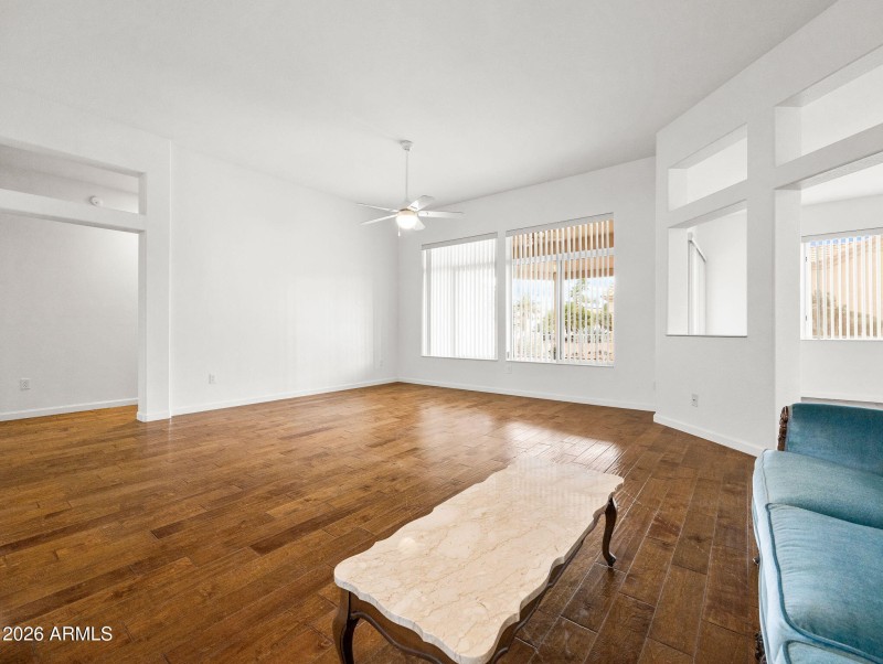 9-web-or-mls-22715 N Mazatlan Dr-8