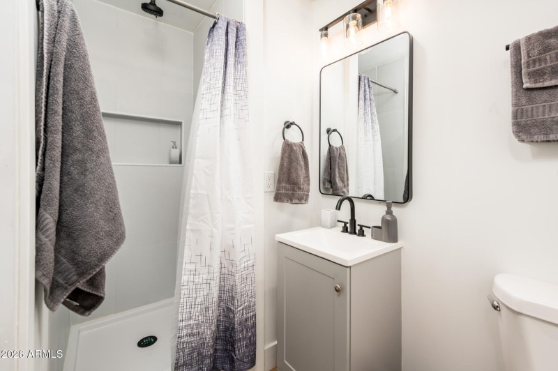 4112 N 6th Ave - MLS-22