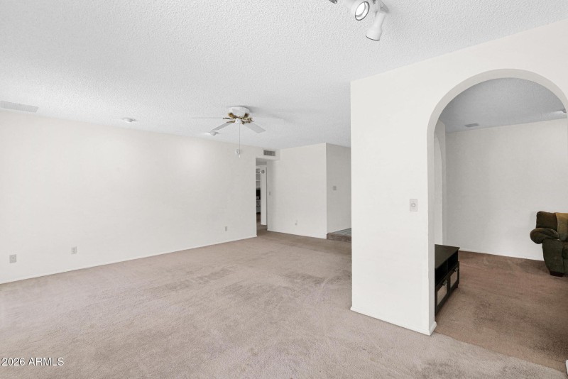 17-web-or-mls-P1514295