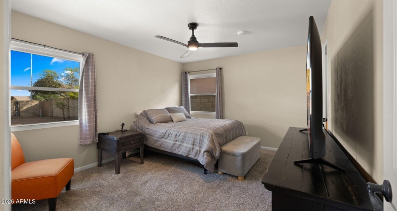 17-web-or-mls-Primary Bedroom2