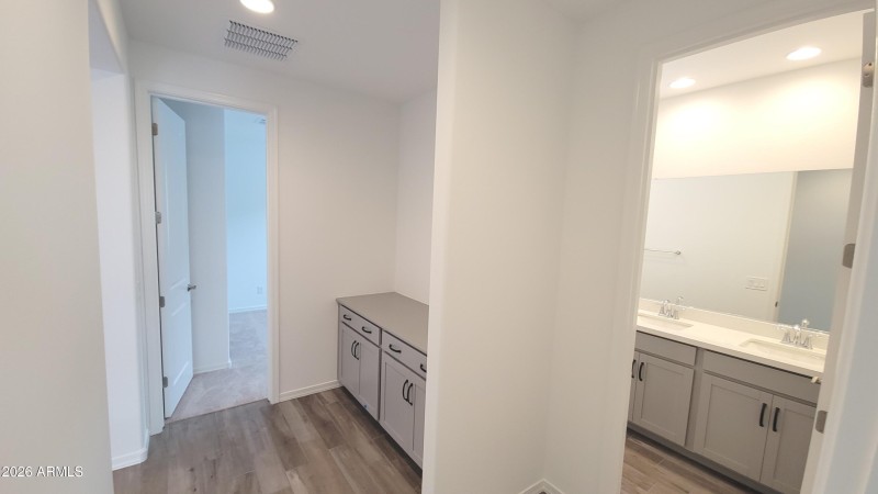 Gray Fox Front Hallway