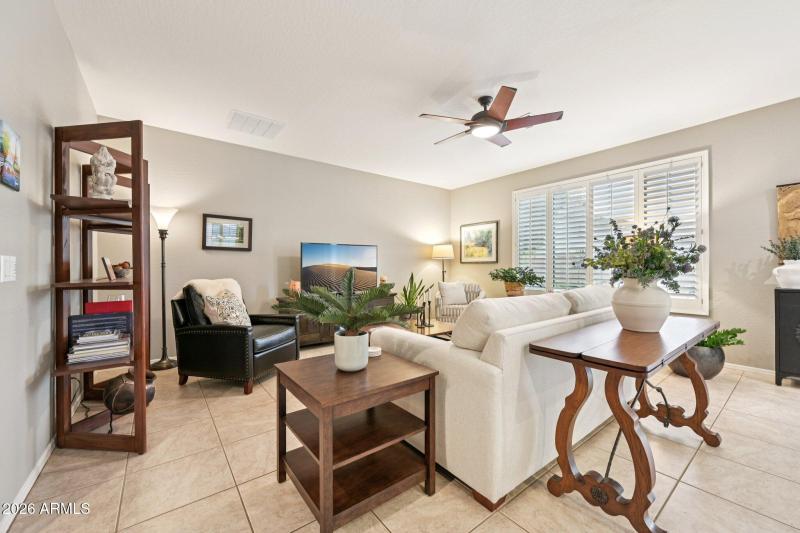 4-web-or-mls-West Bajada Rd-S1402-004