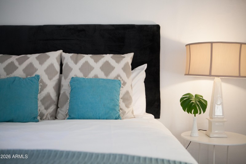 Jason McNeal ~ Miller House-1016