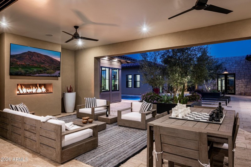 Patio Fireplace for Warm Ambiance