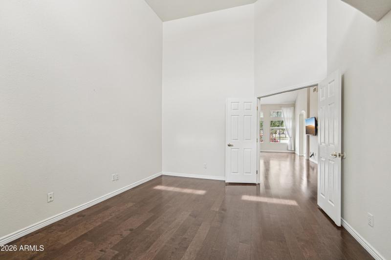 17-print-W Port Royale Ln-S1702-017