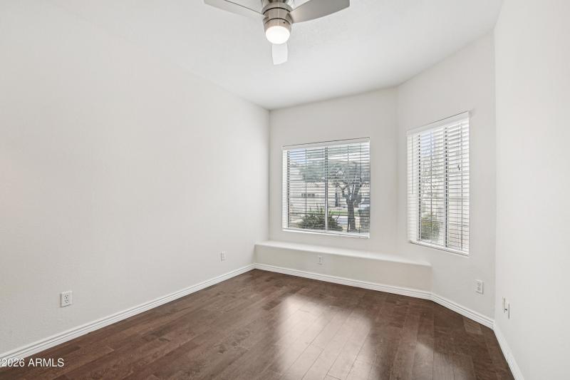 21-print-W Port Royale Ln-S1702-021