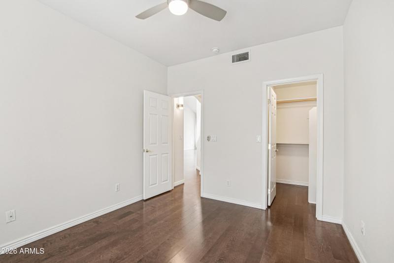 22-print-W Port Royale Ln-S1702-022