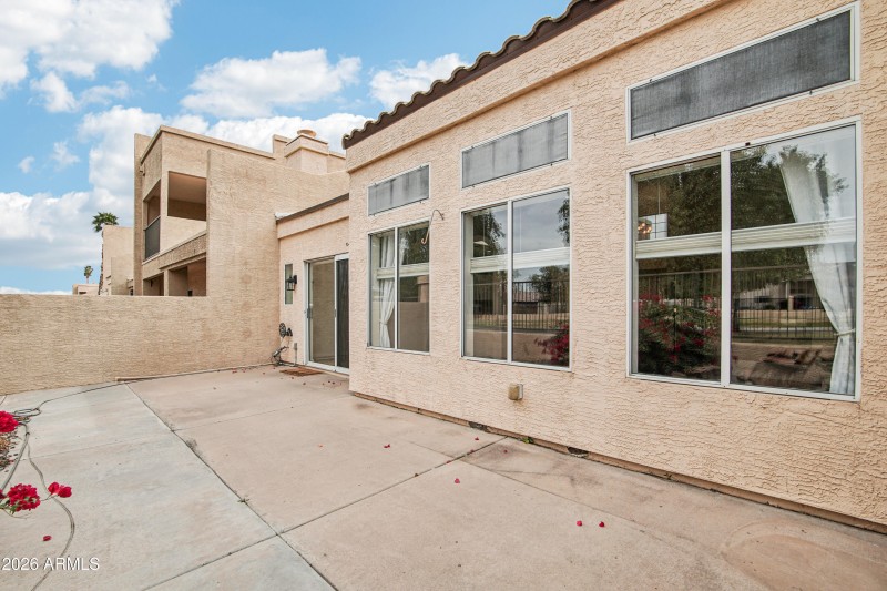 27-print-W Port Royale Ln-S1702-027