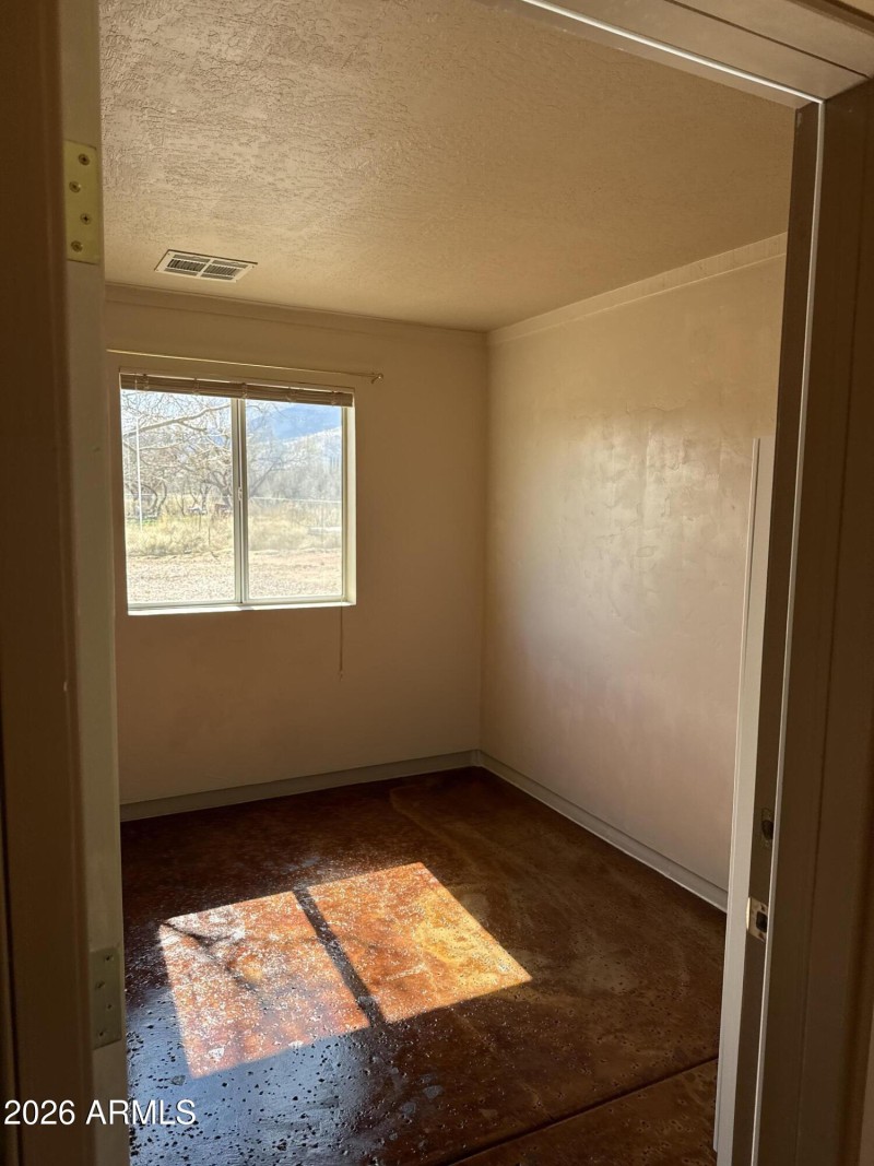 79270438968__9633FA97-D1C0-49BA-85F2-B75