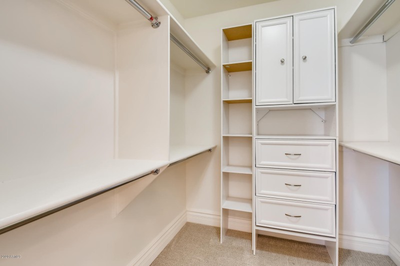 4423 N 35th St Phoenix AZ-large-016-016-