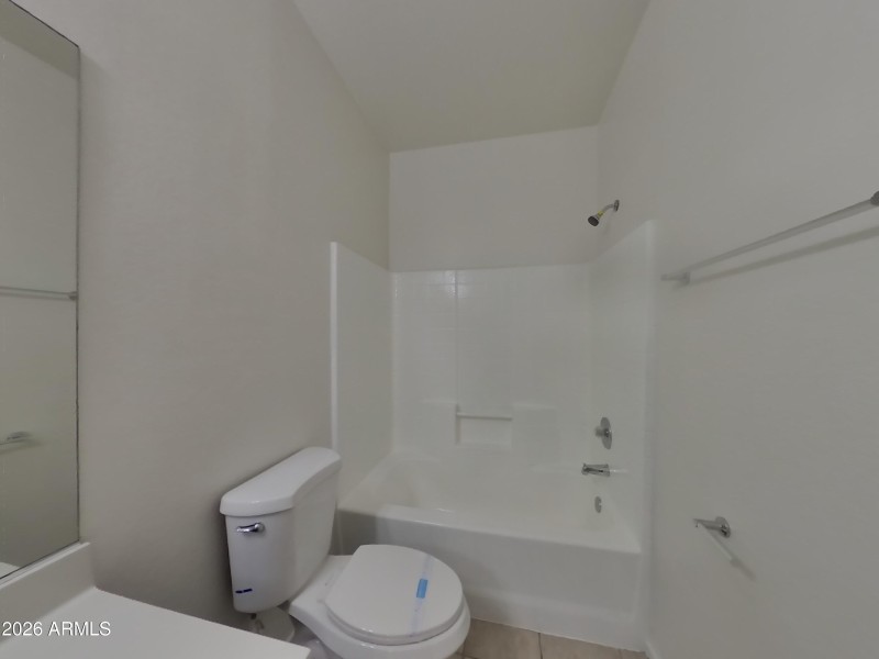 13_pc_9voDfjChal_W9dqBvpEMf_layout_0