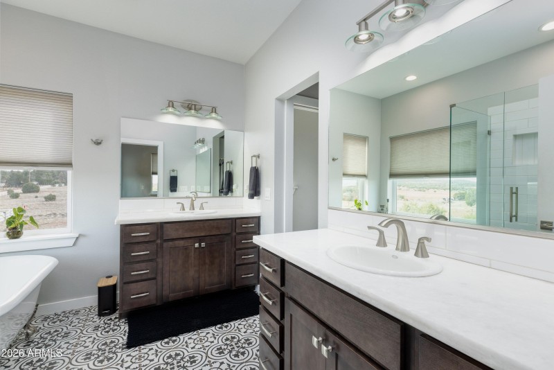 019_photo_118_1898_rocky_lane_linden_az_