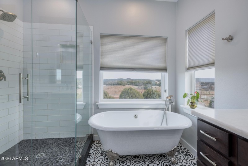 021_photo_120_1898_rocky_lane_linden_az_