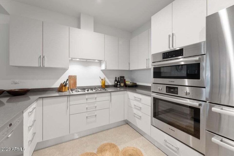 20220504145732700675000000-o