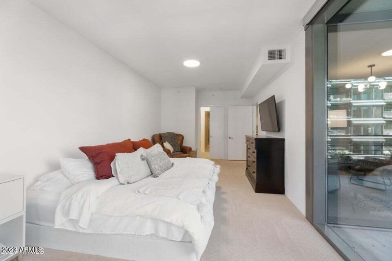 20220504145733287397000000-o