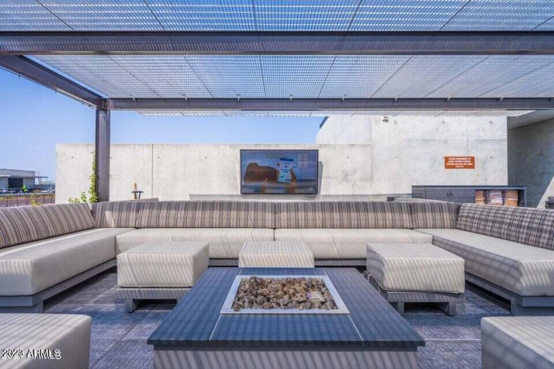 20220504145736073633000000-o